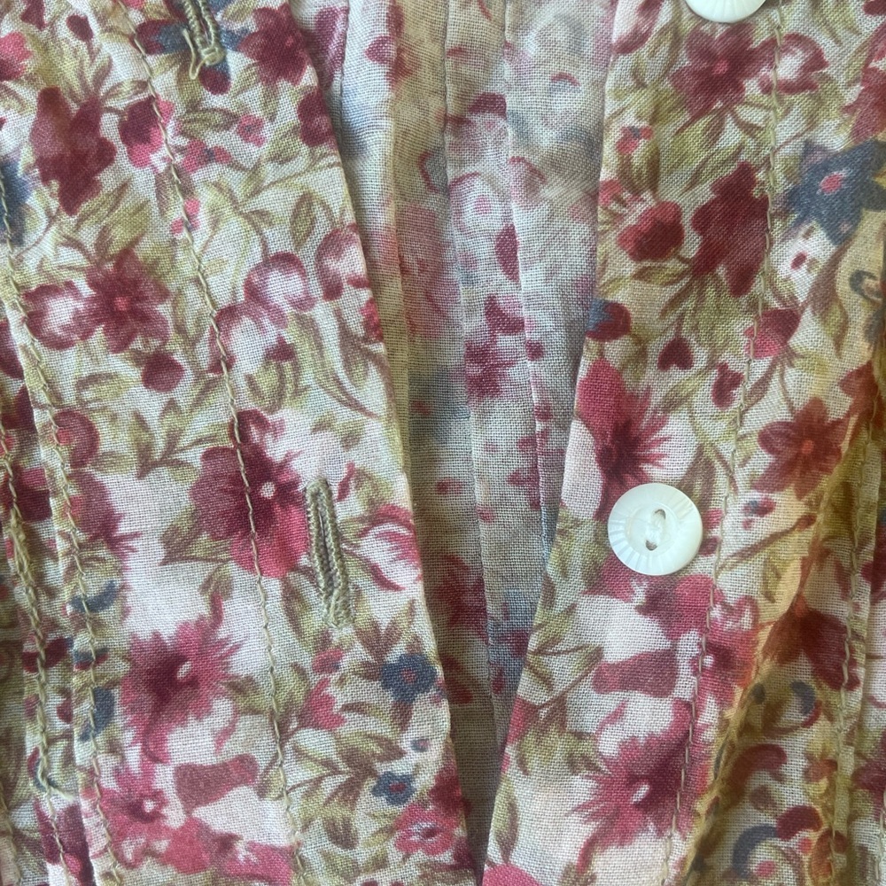 Doen Floral Blouse - Pink and tan

Netta top - Picture 3 of 7